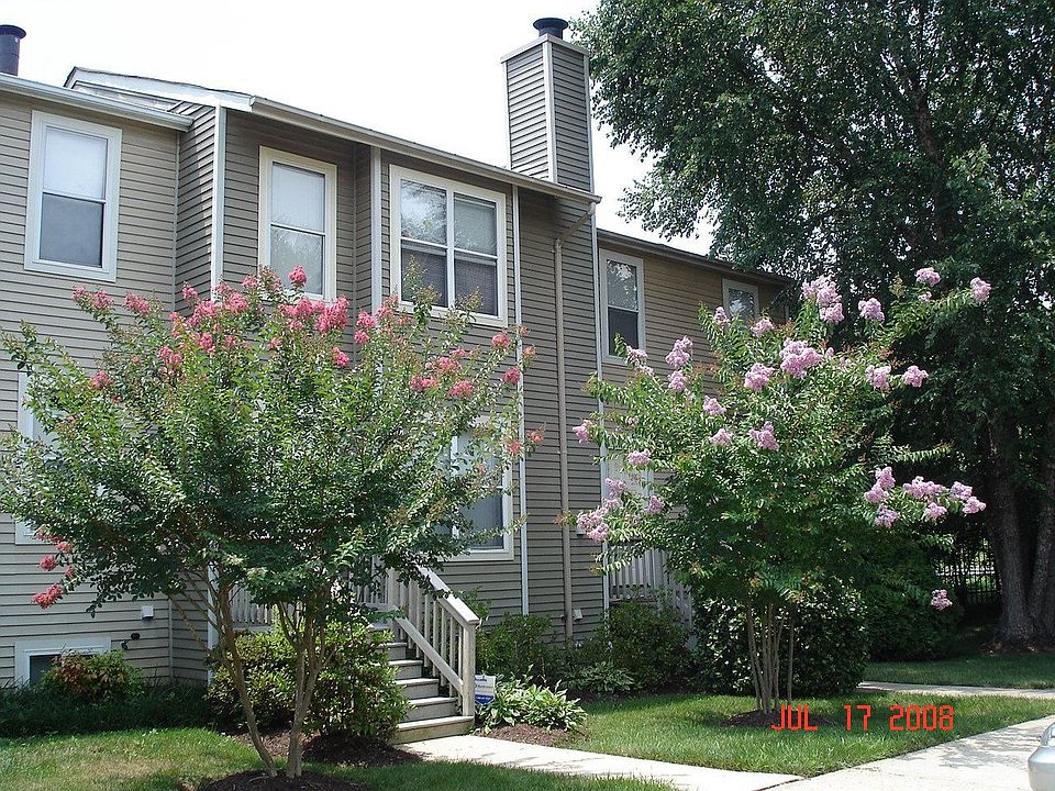 Exterior.Front