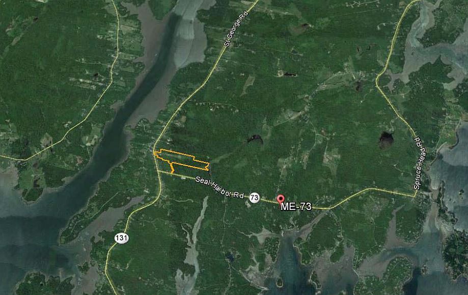 2nd image of 889 River Rd