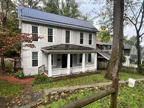 905 Bridge Rd, Charleston, WV 25314