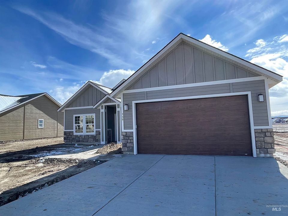 1st image of 939 Quartz Rd