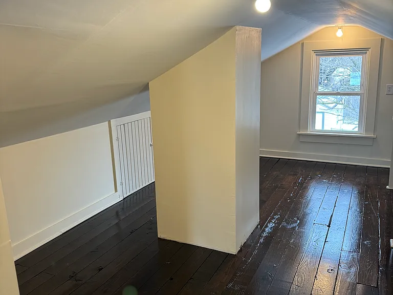 717 Charlotte Ave — Photo 4