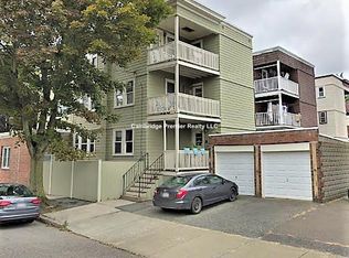 1 Edgar Ter #3, Somerville, MA 02145