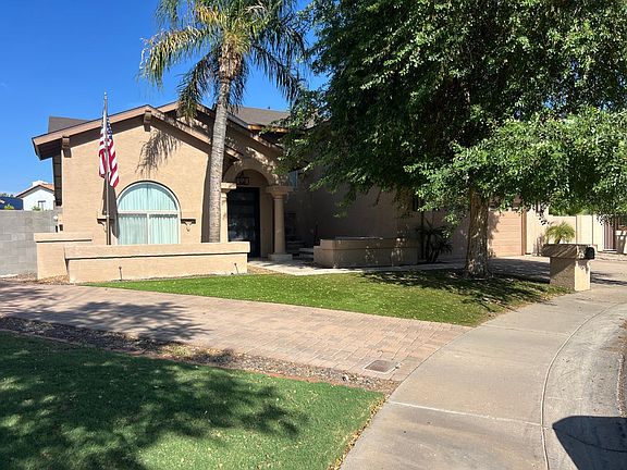2nd image of 15035 N 49th St