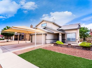472 Thunder Bluff Pl, Socorro, TX 79928