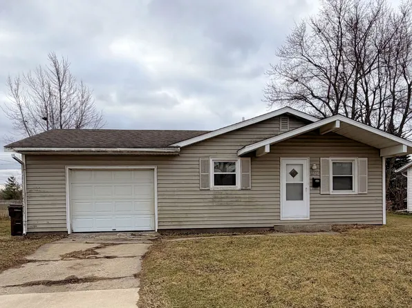 1020 Avenue E, Rochelle, IL 61068