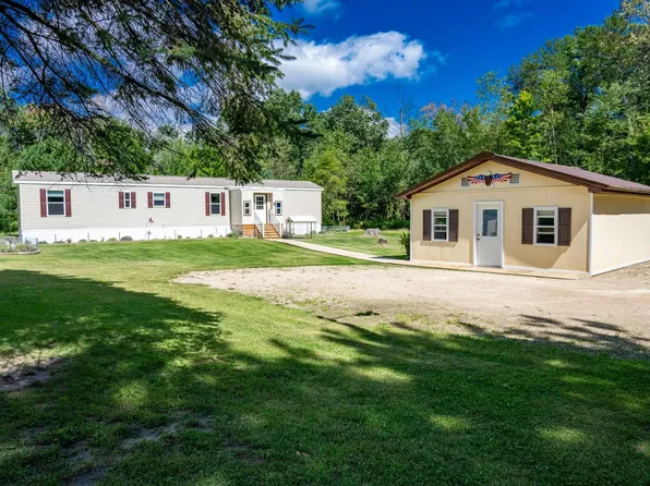 W5828 13th St E, Necedah, WI 54646