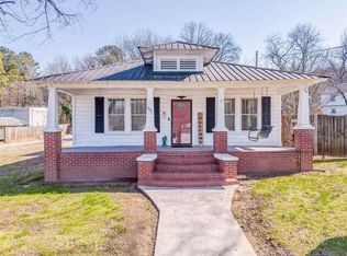 791 Park Ave SE, Lindale, GA 30147