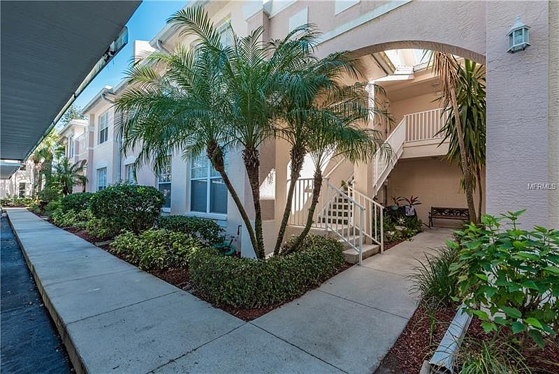 1st image of 15051 Bridgeway Ln APT 908