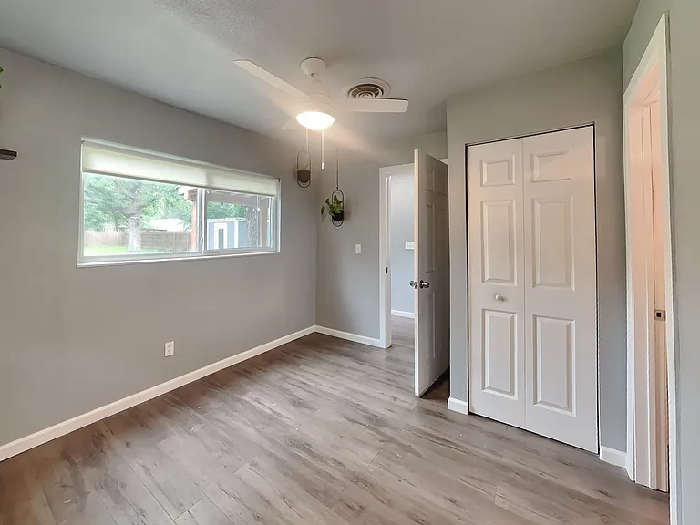 3025 Delaware Trl — Photo 6