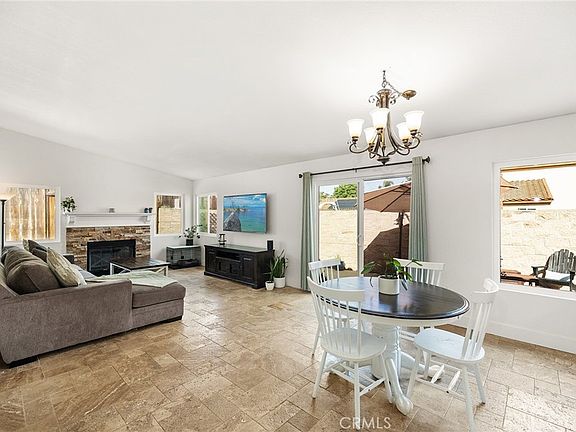 3rd image of 544 Veronica Pl