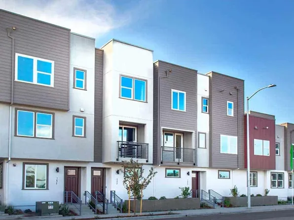1755 Railway Cir, Oakland, CA 94607