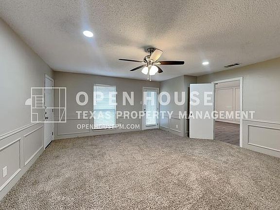 5th image of 1605 Steenson Dr