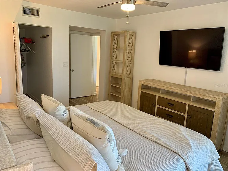 6061 Bahia Del Mar Cir #146 — Photo 14