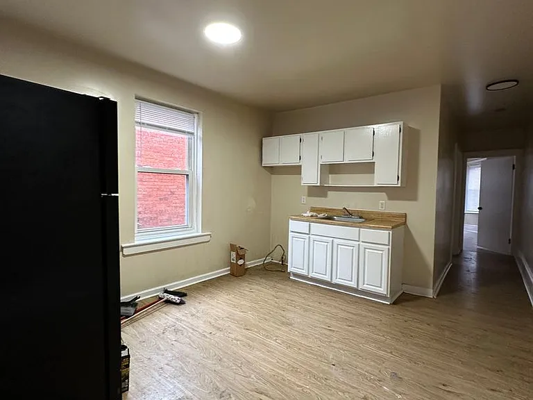 1306 West Hunting Park Avenue — Photo 13