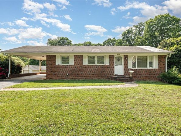 5900 Norman Dr, Rural Hall, NC 27045