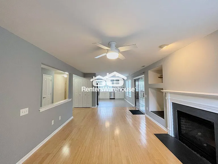 171 Graystone Trce — Photo 7