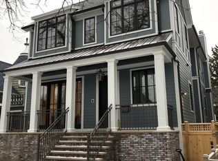 2156 W Windsor Ave, Chicago, IL 60625