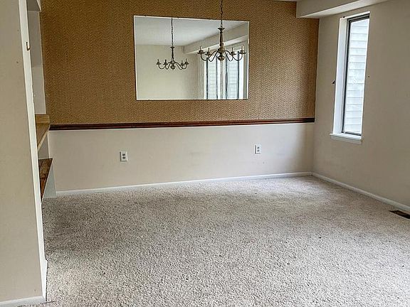 2nd image of 15837 Millbrook Ln #123