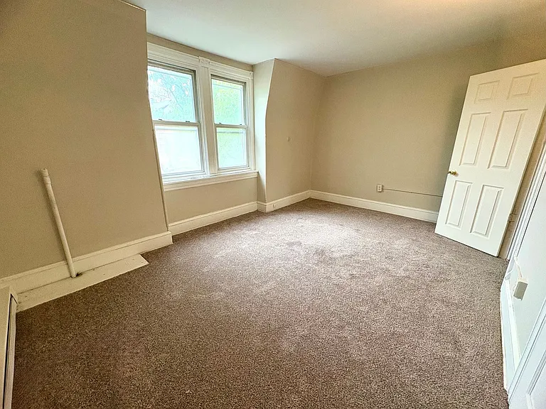 1224 Eckert Avenue — Photo 23