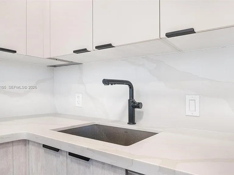 20400 W Country Club Dr #610 — Photo 14