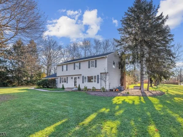 258 Short Hills Dr, Bridgewater Twp., NJ 08807