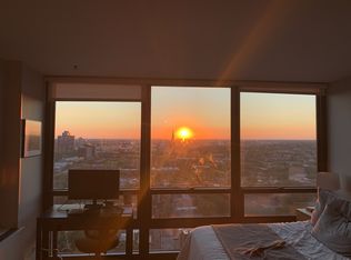 1636 N Wells St APT 2404, Chicago, IL 60614