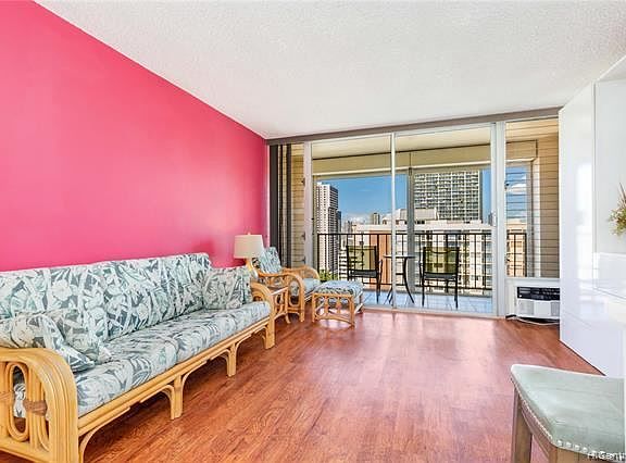 4th image of 2345 Ala Wai Blvd APT 2404