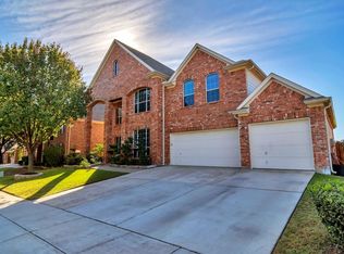 5440 Lori Valley Ln, Fort Worth, TX 76244