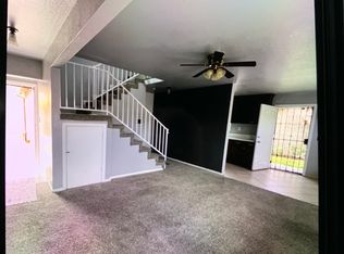 873 W Compton Blvd #B, Compton, CA 90220