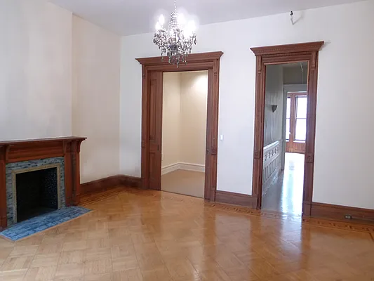 Rented by Sotheby's International Realty | media 8