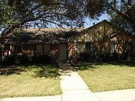 Home for Sale in Carrollton, Texas $127,500