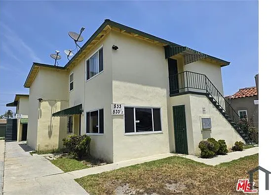 535 W 77th St