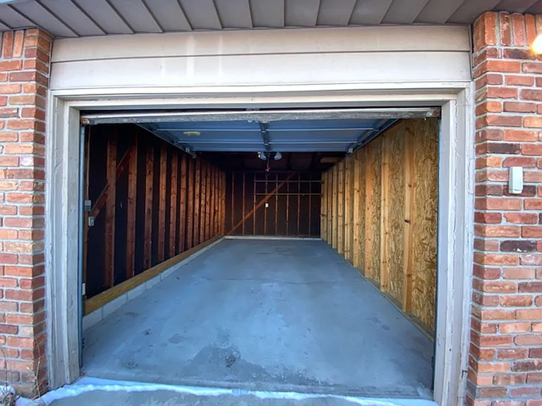 Woodside — Photo 15