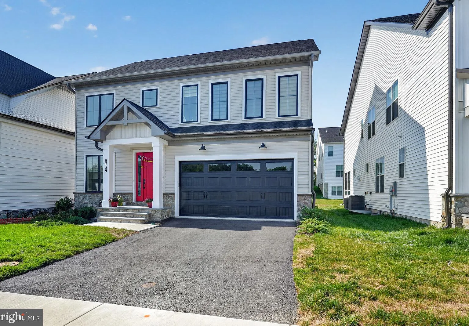 5 bed, 3.5 bath, 3272 sqft, $3,850 — Photo 3