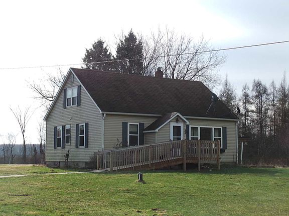 3rd image of N3906 Grahl Dr