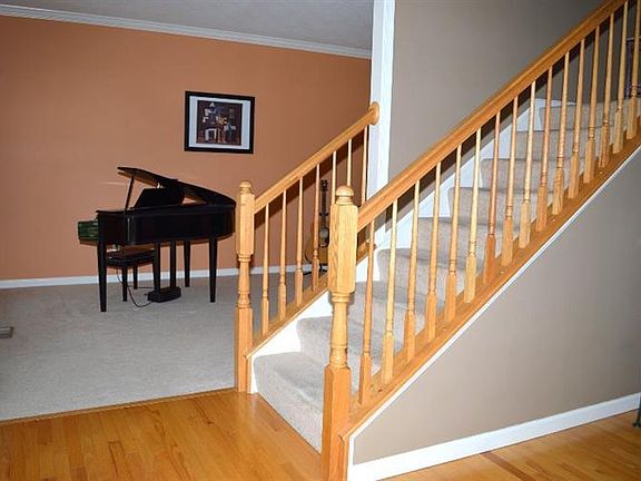 3rd image of 5180 Miami Hills Dr