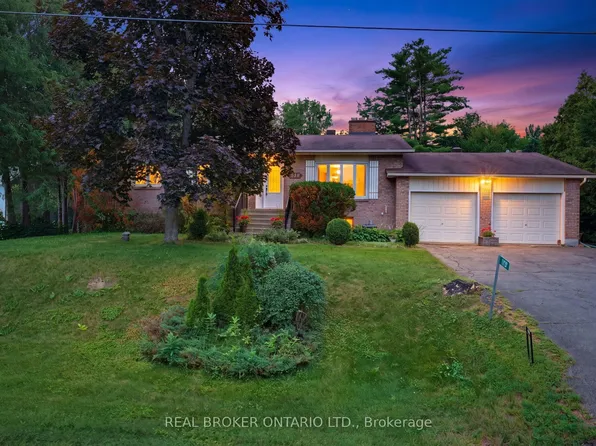 109 Highview Dr, Ottawa, ON K0A 3M0