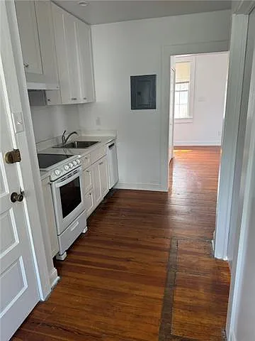 6037 Freret St #K — Photo 9