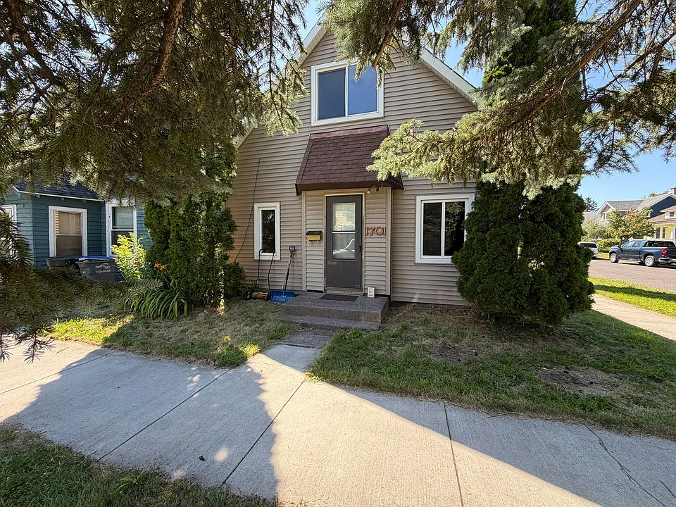 1701 Baxter Ave