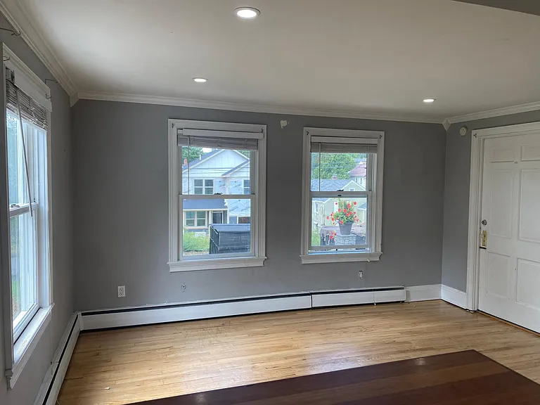 58 May St #1 — Photo 13