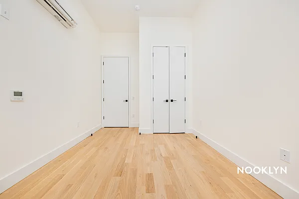 Rented by Nooklyn NYC LLC | media 63