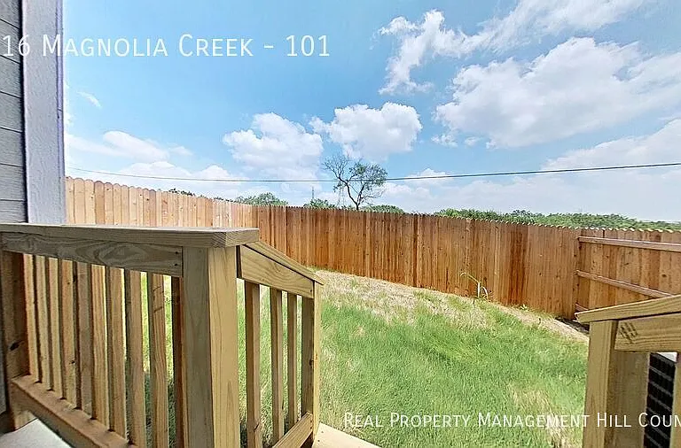 7216 Magnolia Vlg #101 — Photo 13