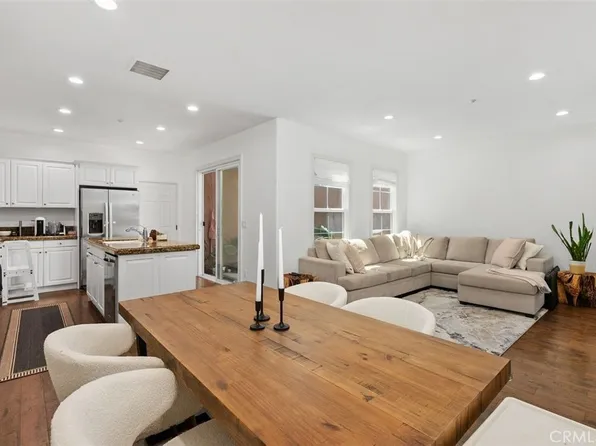 26 Orange Blossom Cir, Mission Viejo, CA 92694