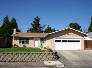 3125 Circlewood Dr, Medford, OR 97501