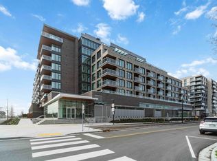 755 Harbourside Dr #312, North Vancouver, BC