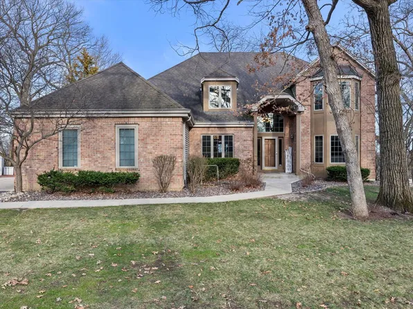 30705 Hunters Glen ROAD, Burlington, WI 53105