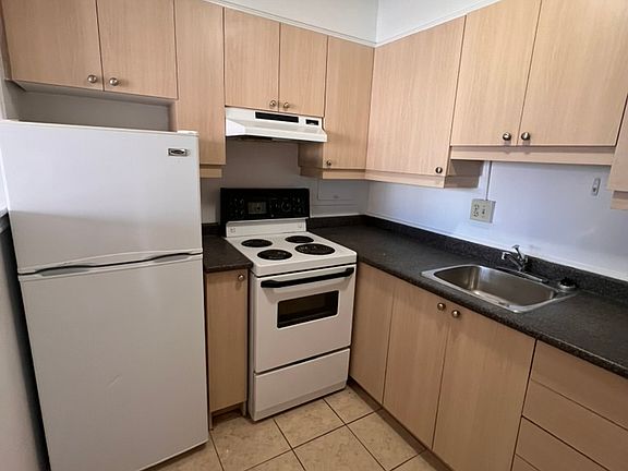 5th image of 263 Maclaren St #307