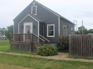 224 W Henry St, Freeman, SD 57029