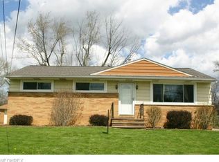 18208 Adams Dr, Strongsville, OH 44136