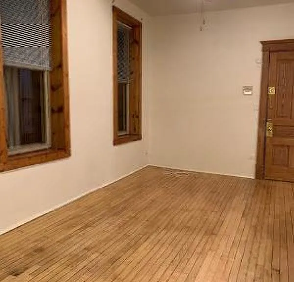 1951 N Bissell St #3R — Photo 3